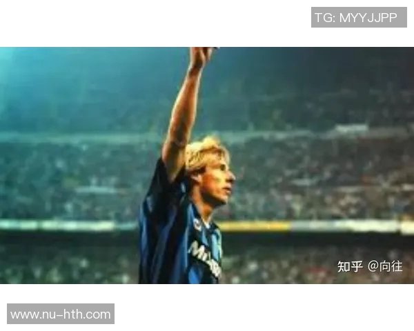 足球场上的激情庆祝:探索球星标志性动作背后的意义与文化 足球场上的激情庆祝:探索球星标志性动作背后的意义与文化