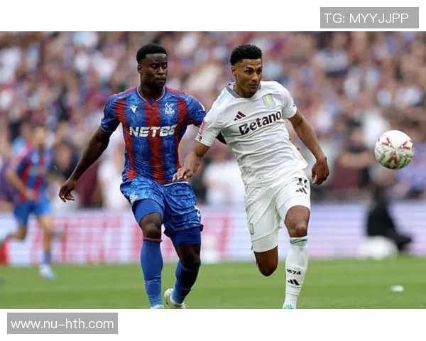 足球亨德森在场上身披几号球衣他为球队贡献了哪些关键时刻 足球亨德森在场上身披几号球衣他为球队贡献了哪些关键时刻