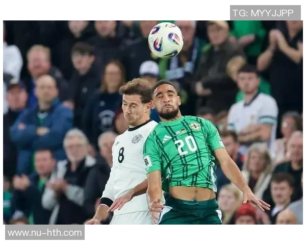 孤独足球球星背后的孤寂与坚韧他们如何在辉煌与孤单中坚持前行 孤独足球球星背后的孤寂与坚韧他们如何在辉煌与孤单中坚持前行